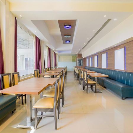 Hotel Krone A Family Hotel Near Igi Airport Delhi Neu-Delhi Exterior foto
